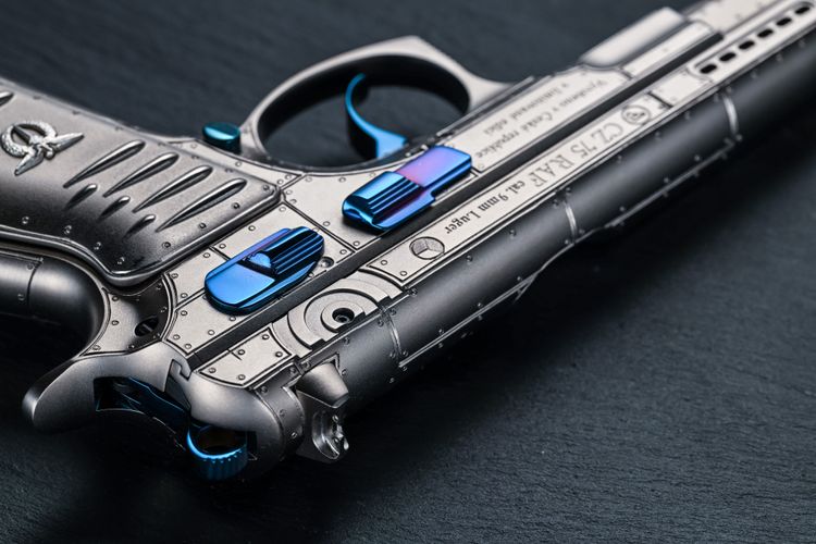 CZ 75 RAF: Auction of the first limited edition pieces has started